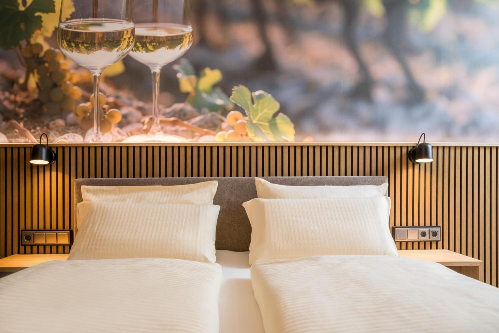 Weinhotel Sonnenschein Ernst Eksteriør billede